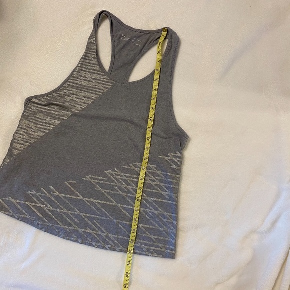 Grey Under Armour Tank Top - Picture 4 of 5